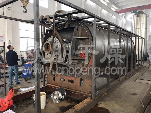 山东某印刷厂订购的单轴污泥烘干机制作现场