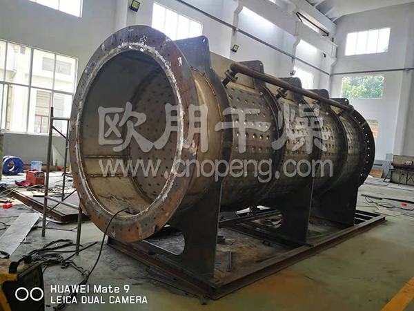 广州客户订购的卧式单轴圆盘生产加工制造中