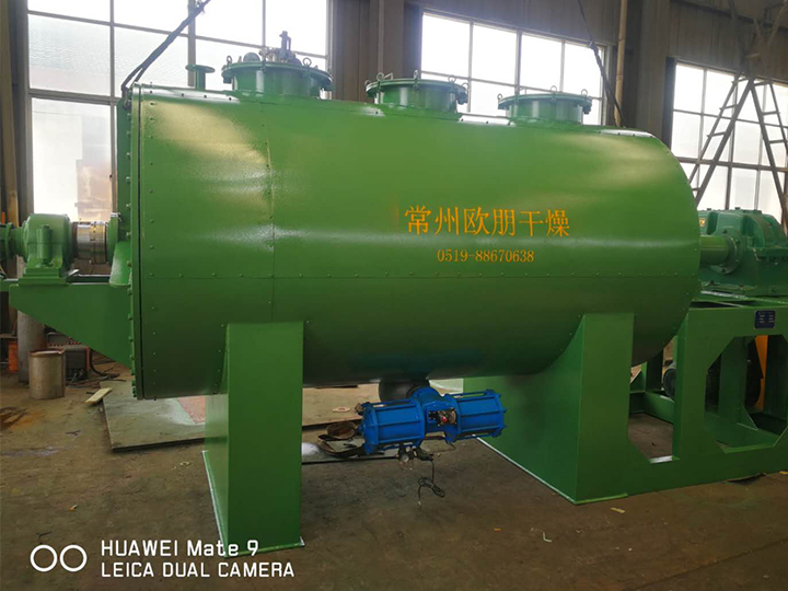 高温真空耙式干燥机赋能精细化工与新能源产业!